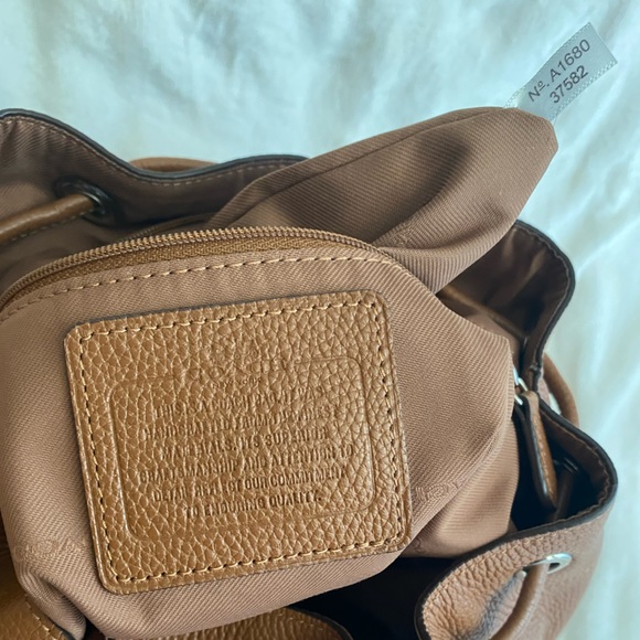 Pebbled leather, large,Coach turnlock Rucksack backpack in saddle brown. - Picture 9 of 9